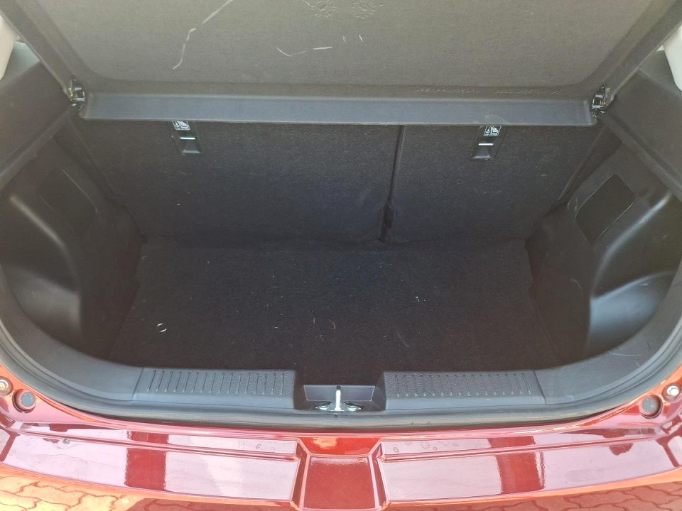 Photo 12 of 21