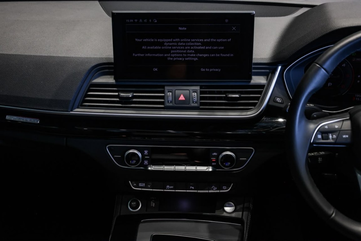 Photo 16 of 21