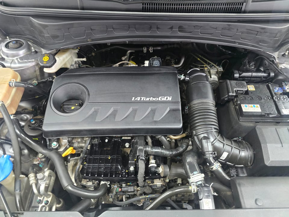 Photo 16 of 21
