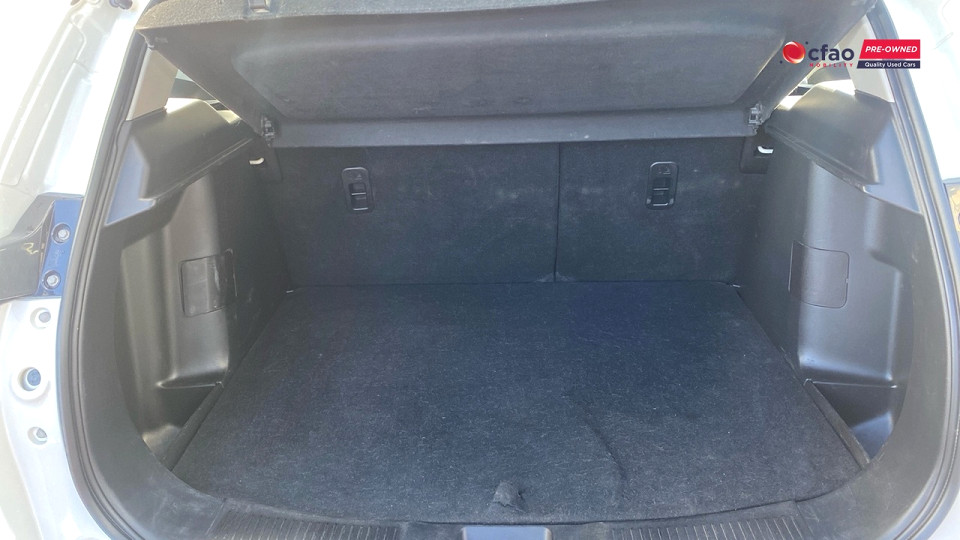 Photo 18 of 20