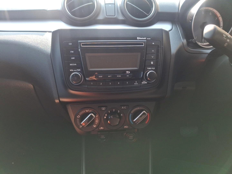 Photo 18 of 20