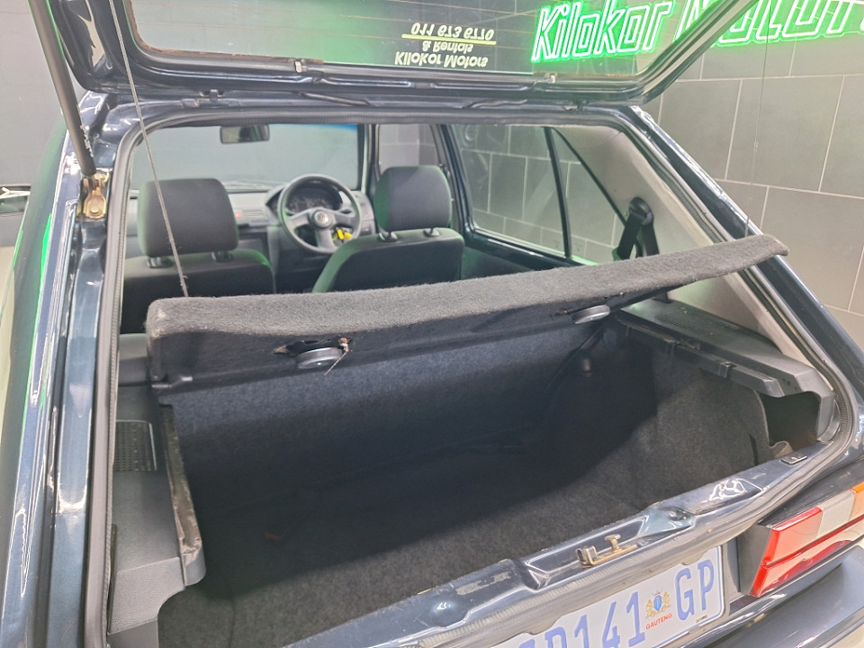 Photo 19 of 20