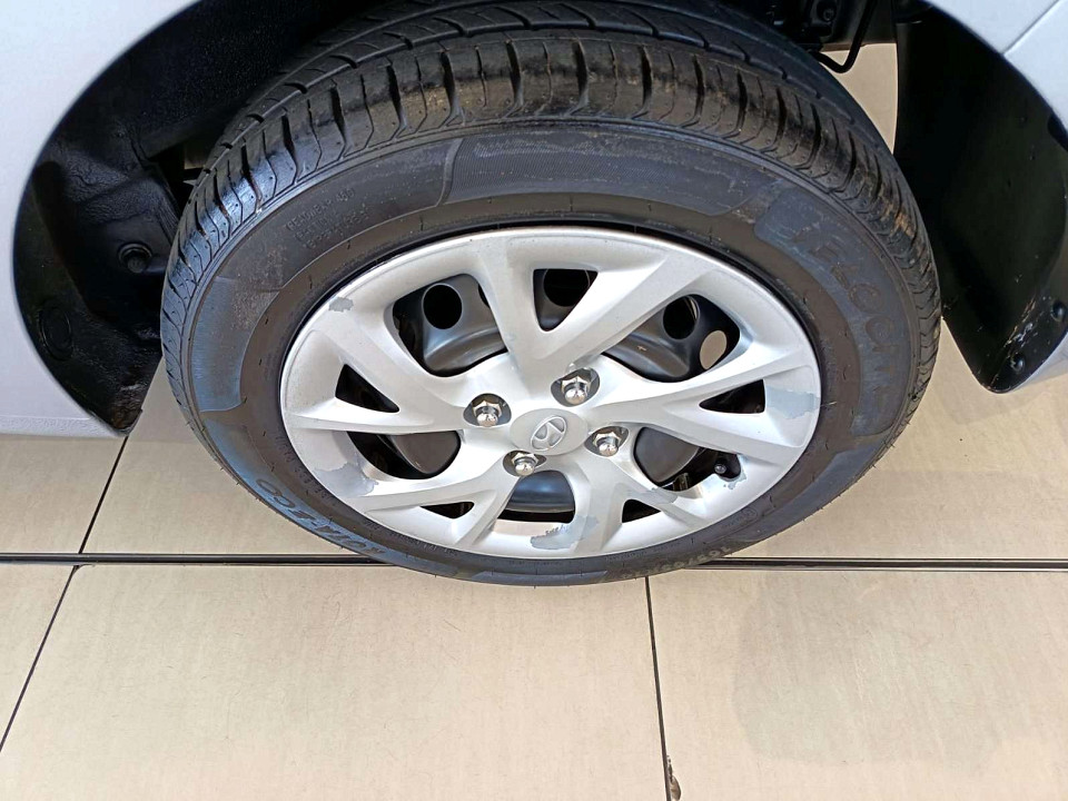 Photo 10 of 20