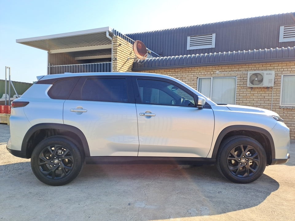 Photo 3 of 22