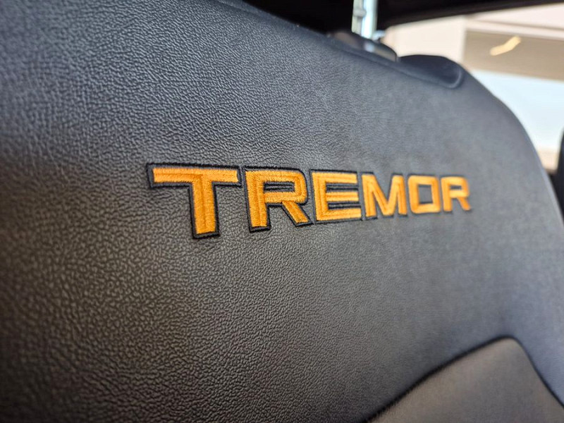 Photo 15 of 27
