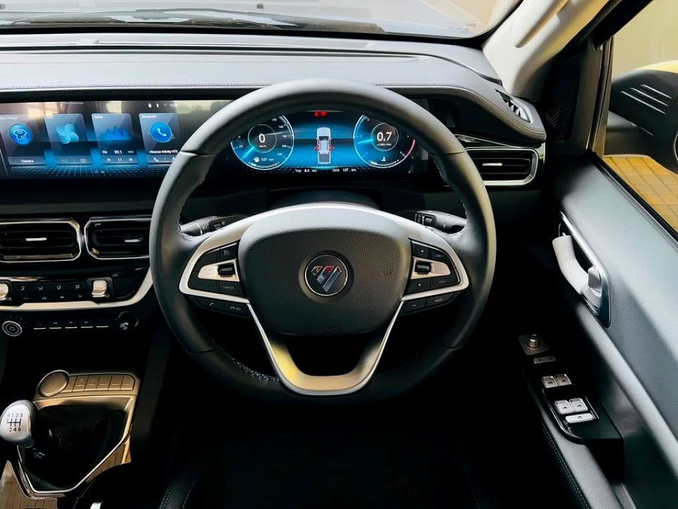 Photo 7 of 12