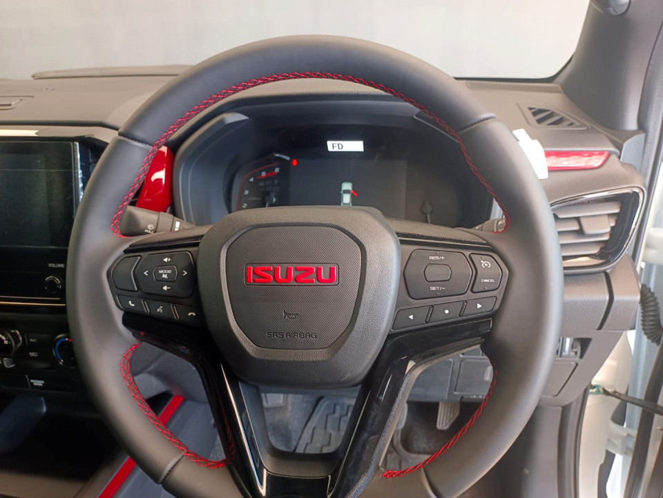 Photo 11 of 18
