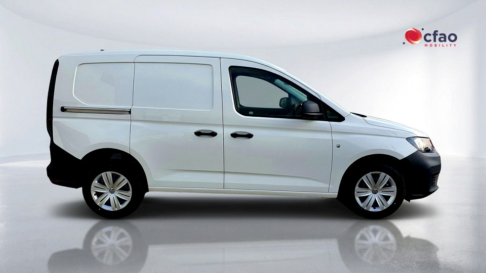Photo 3 of 18