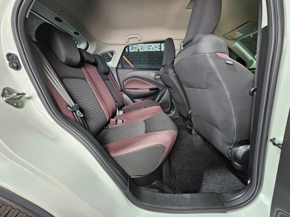 Photo 22 of 30