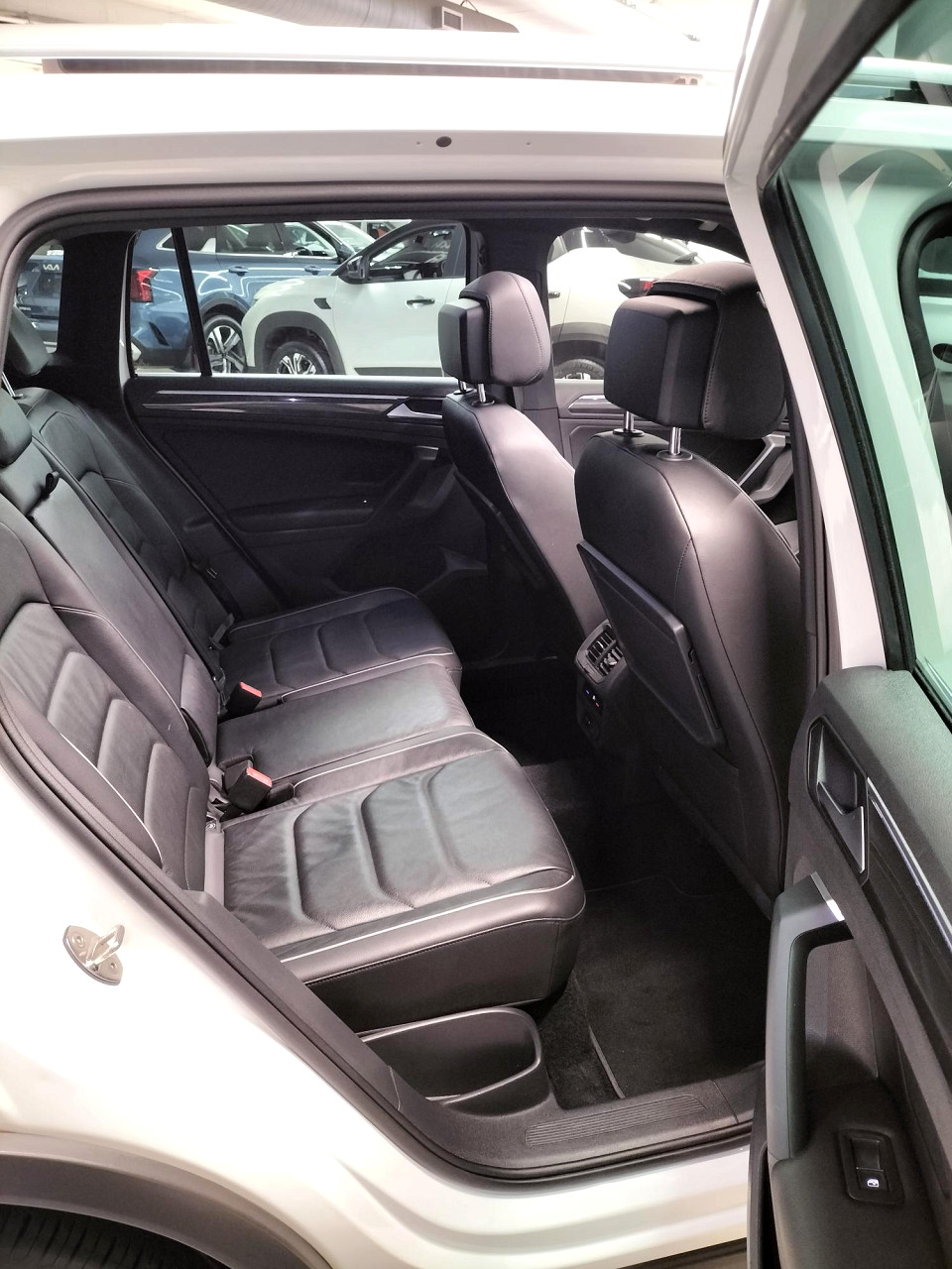 Photo 16 of 20