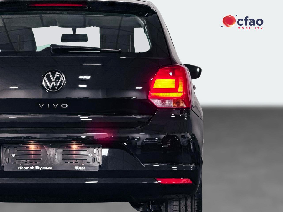 Photo 10 of 18