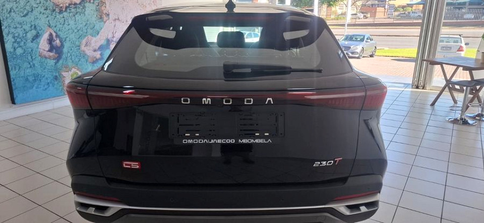 Photo 4 of 20