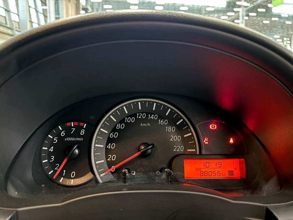 Photo 11 of 16