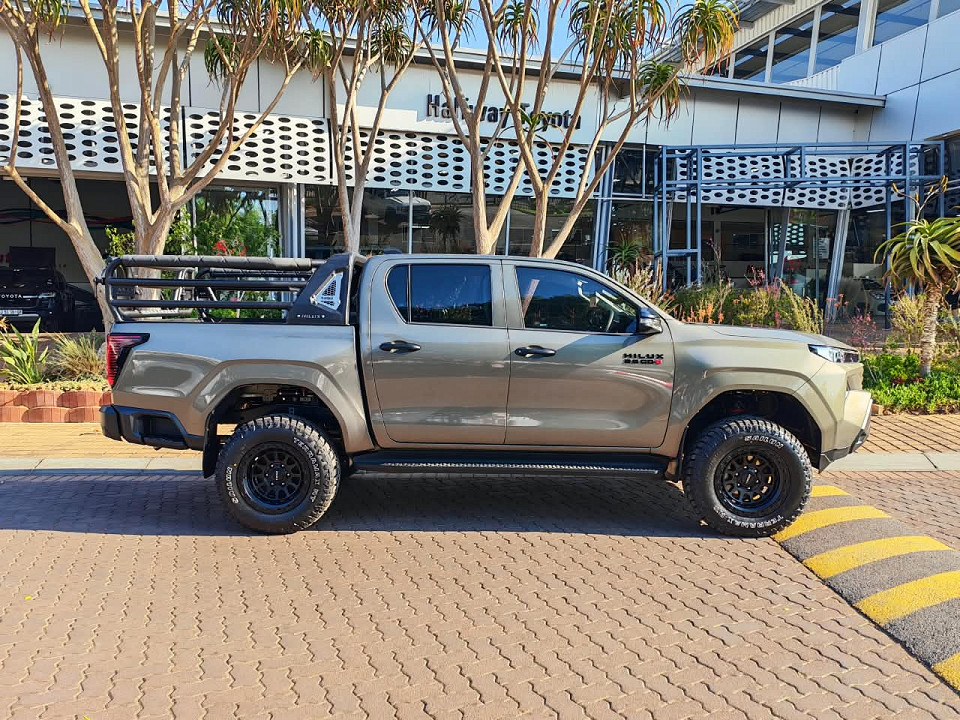 Photo 4 of 16