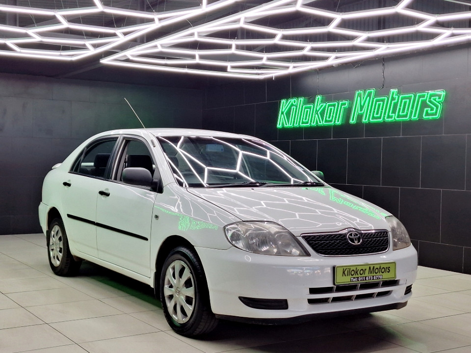 TOYOTA COROLLA 180i GLS A/T