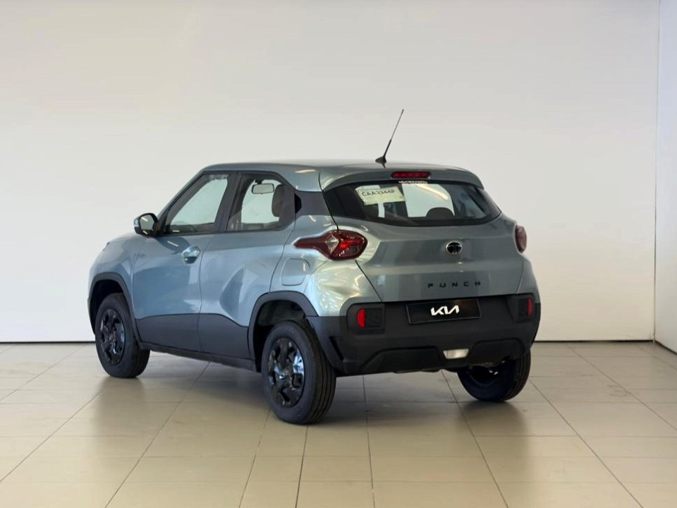 Photo 7 of 22