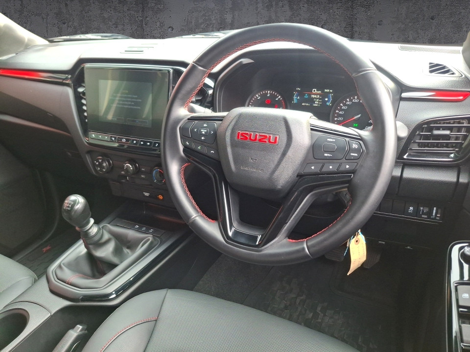 Photo 13 of 20