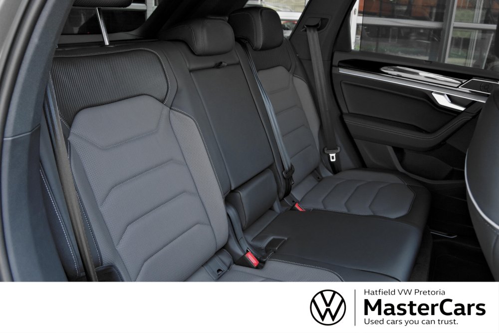 Photo 8 of 14