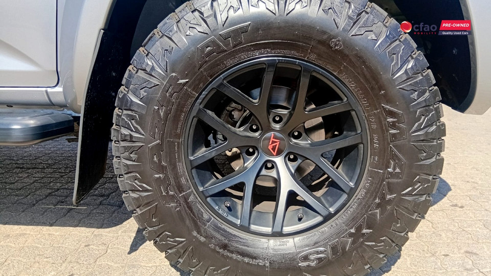 Photo 12 of 21