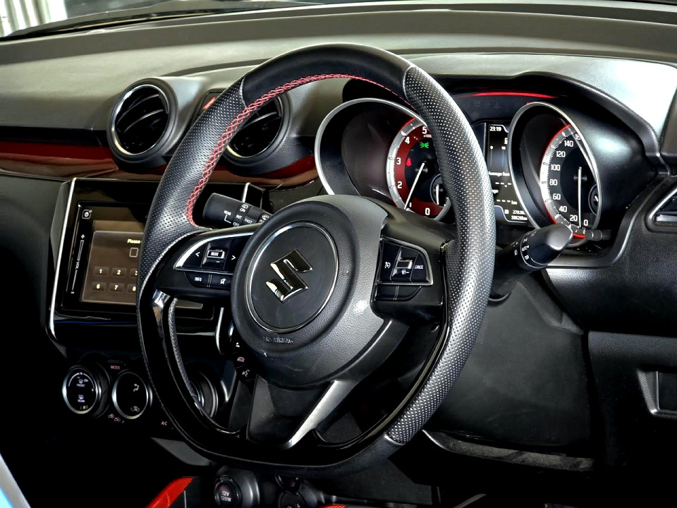 Photo 12 of 26