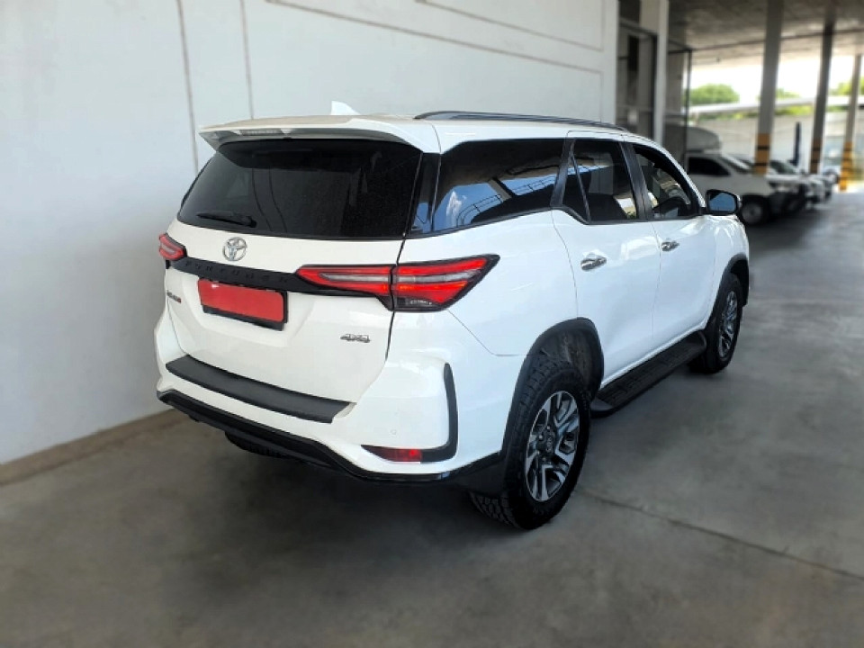 Photo 2 of 8