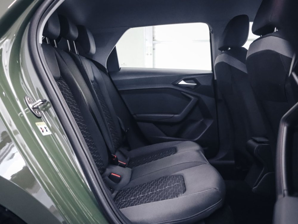 Photo 14 of 24