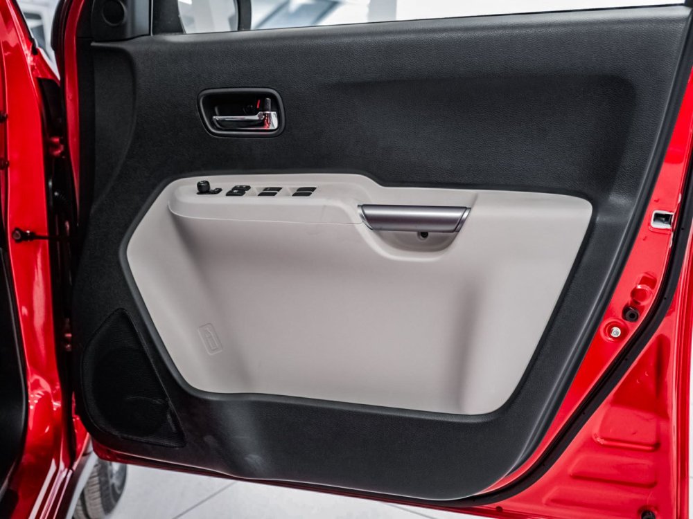 Photo 6 of 24