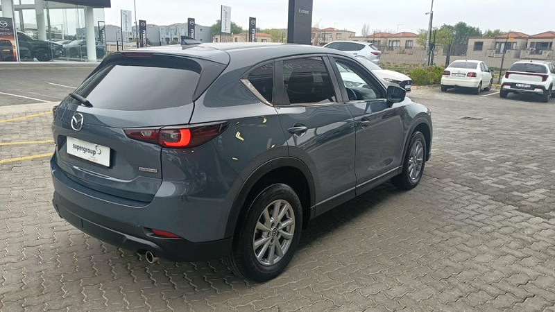 Photo 11 of 20