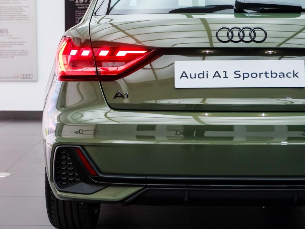 Photo 24 of 25