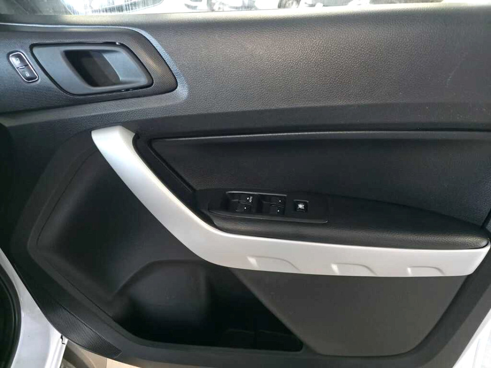 Photo 17 of 21