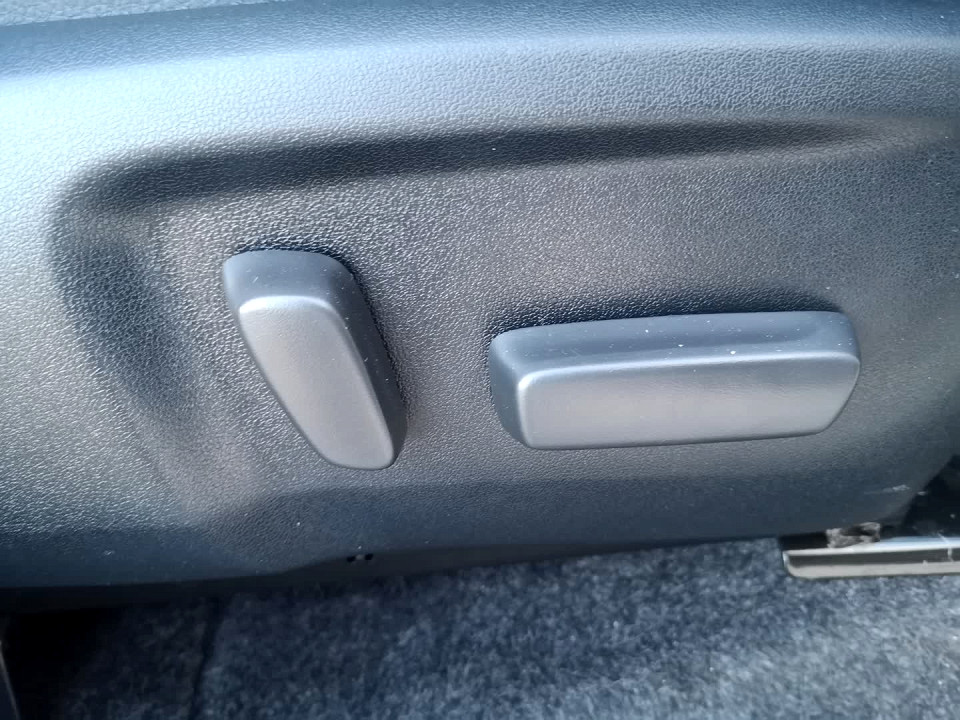 Photo 16 of 18