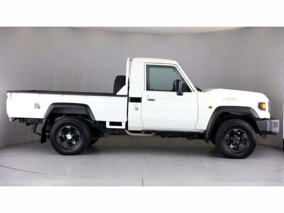 Photo 10 of 30