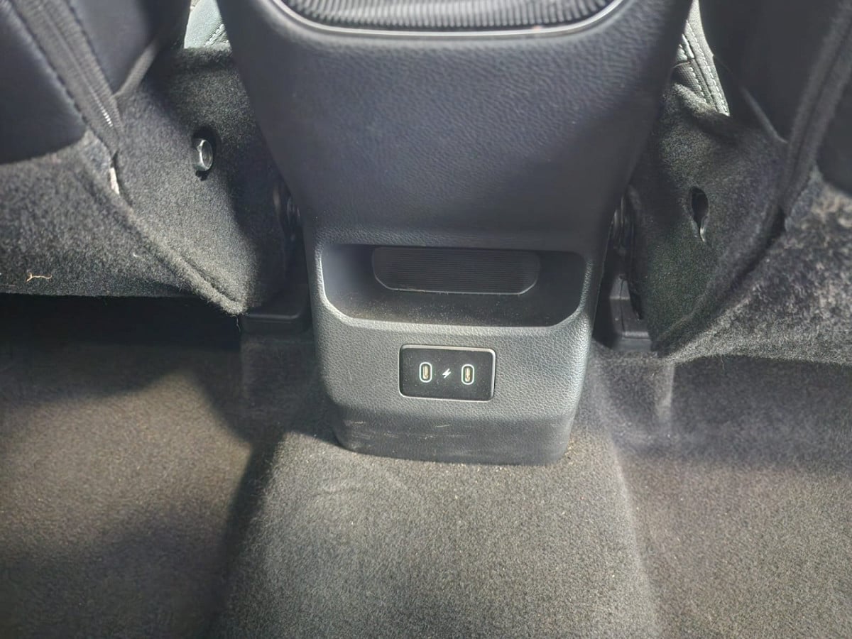 Photo 19 of 20