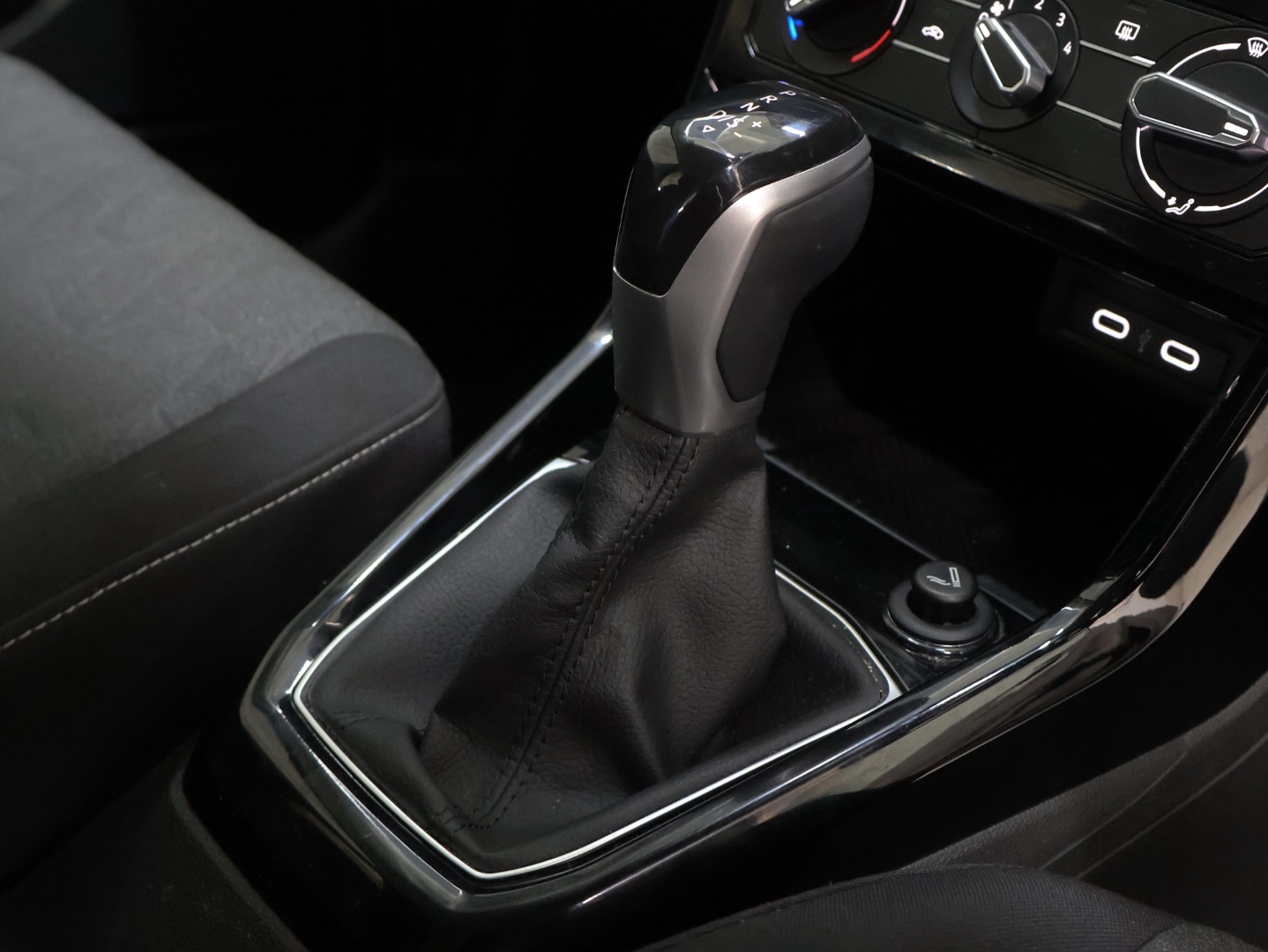 Photo 18 of 20