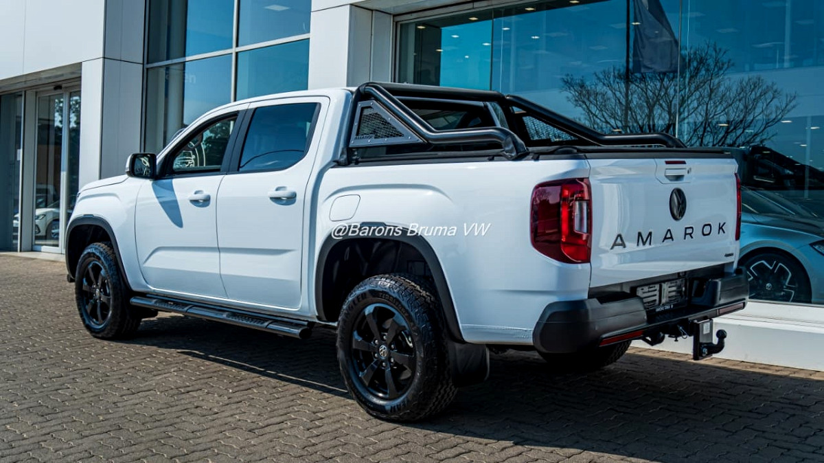 Photo 8 of 15
