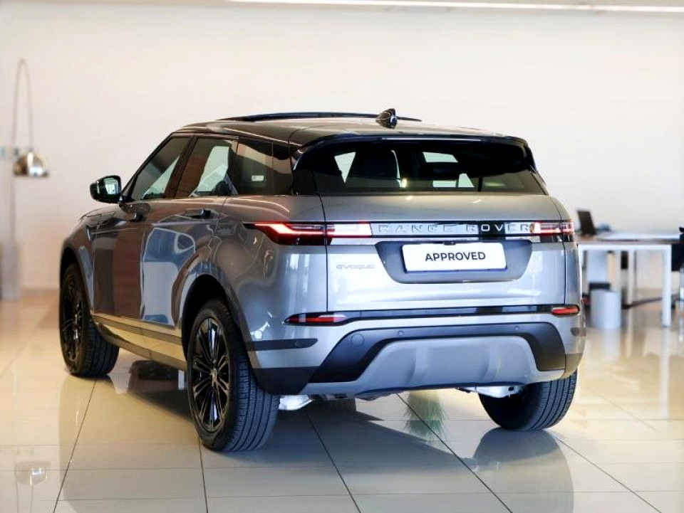 Photo 10 of 23