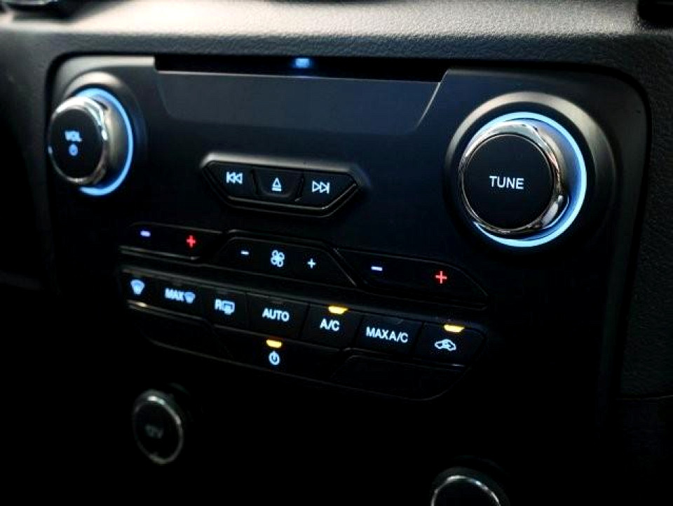 Photo 23 of 24