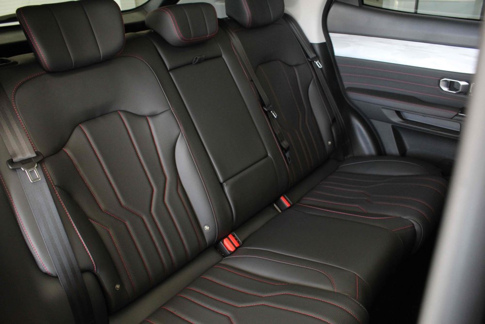 Photo 19 of 26