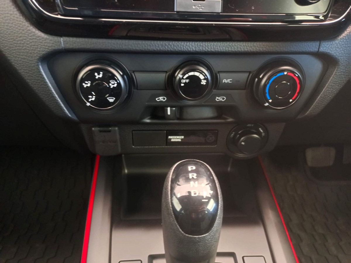 Photo 18 of 20