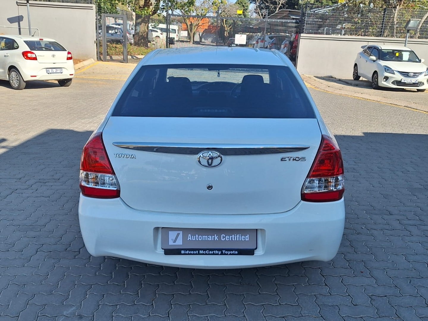 Photo 2 of 18