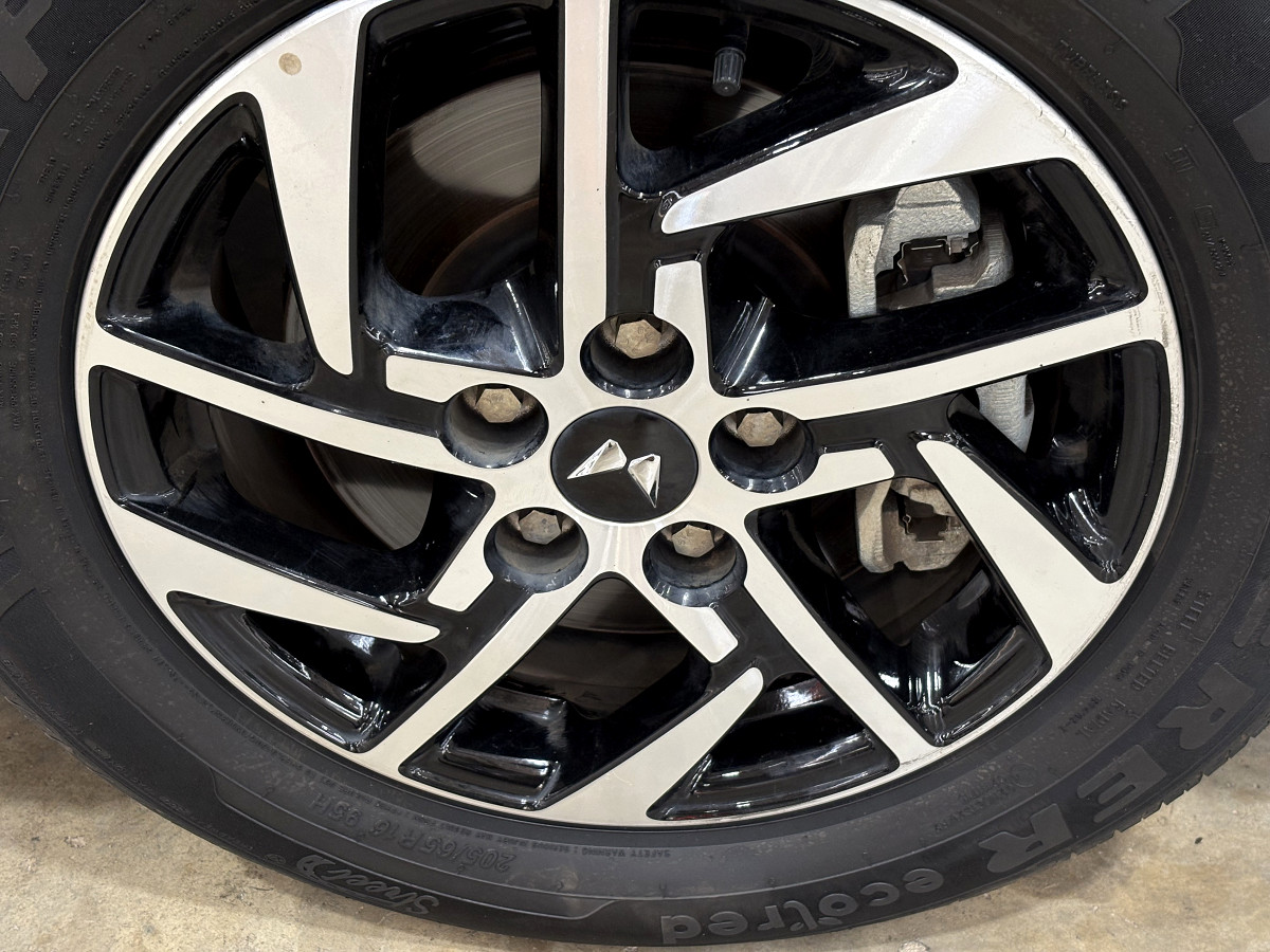 Photo 6 of 9