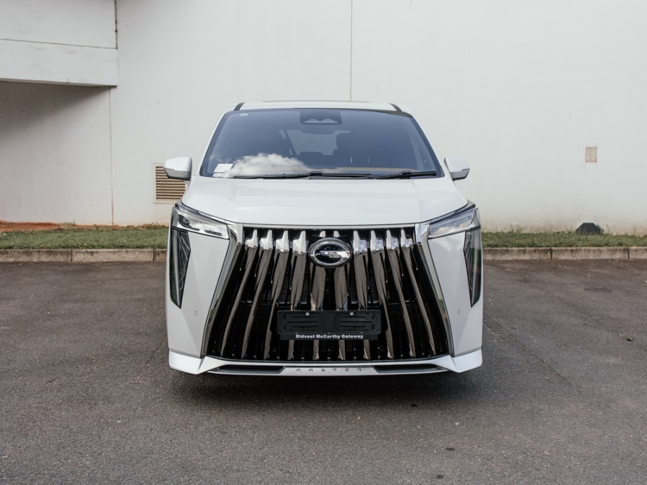 Photo 3 of 25