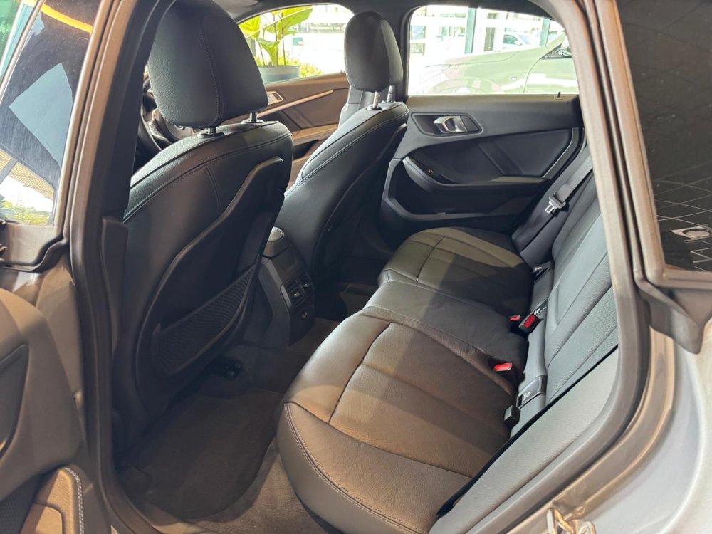 Photo 18 of 18