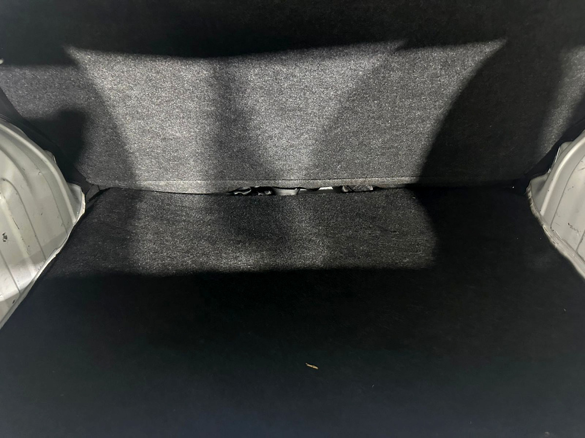 Photo 14 of 21