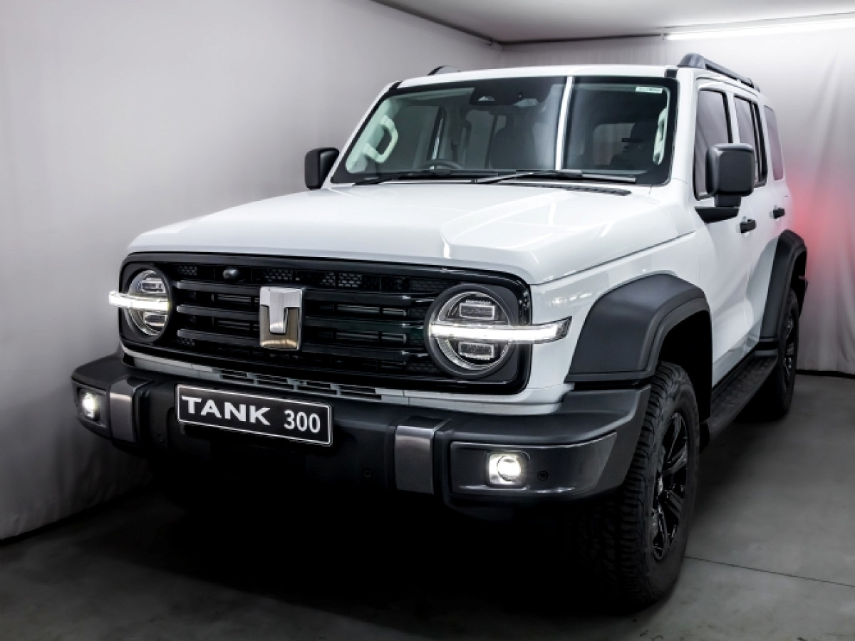 Photo 1 of 17
