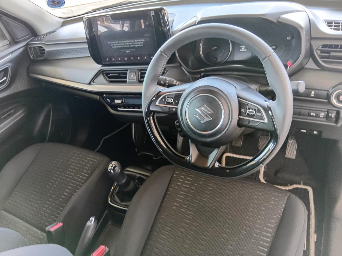 Photo 18 of 23