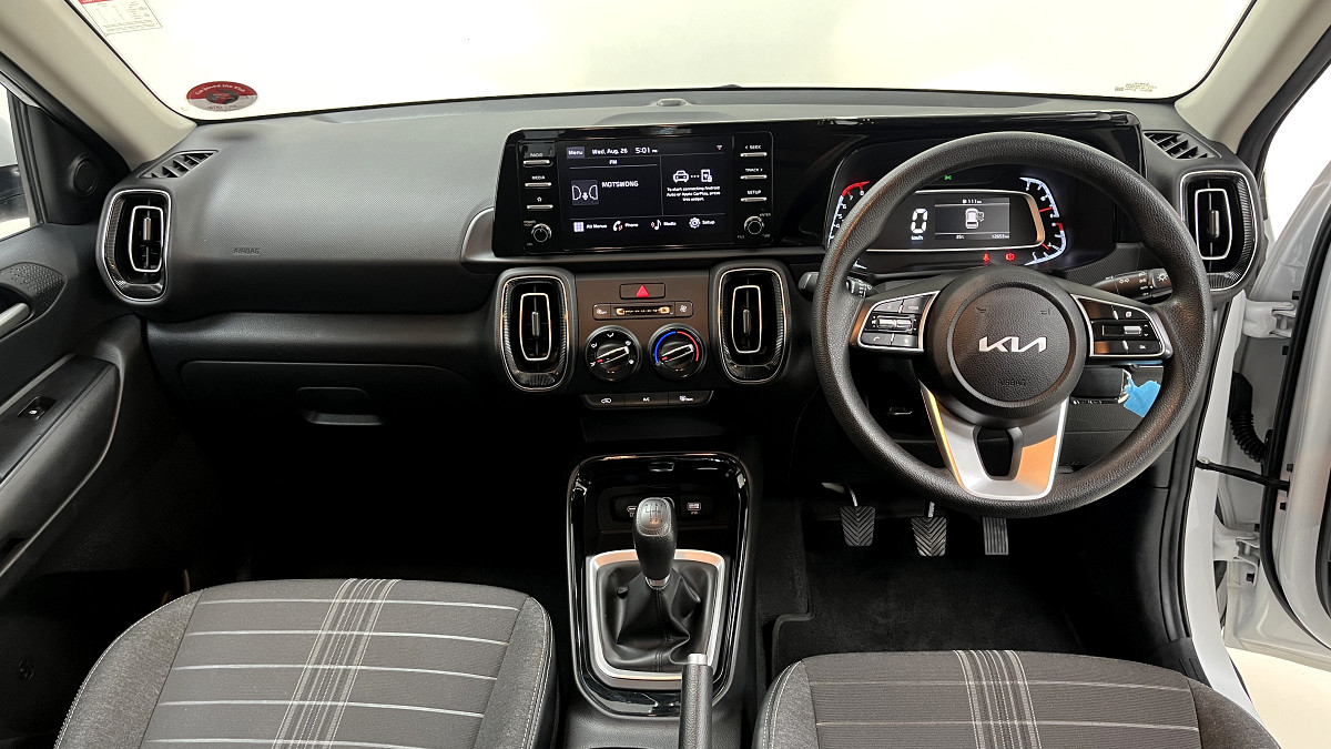 Photo 14 of 29