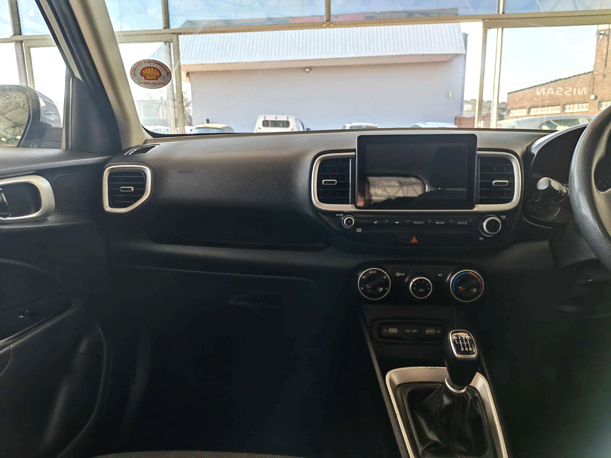 Photo 19 of 20