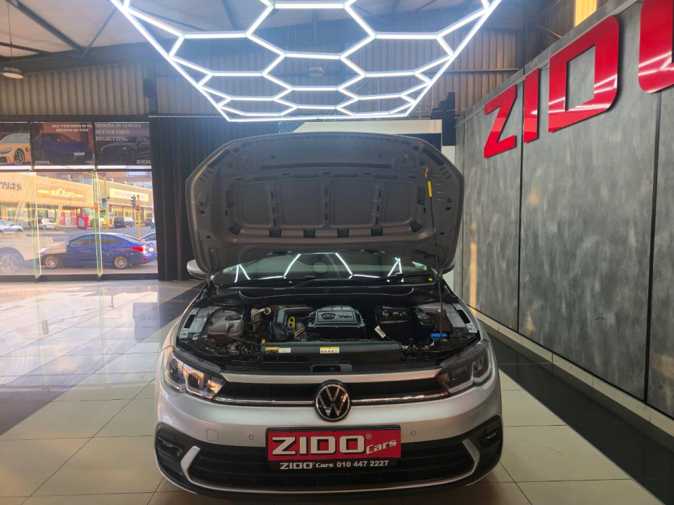 Photo 5 of 19
