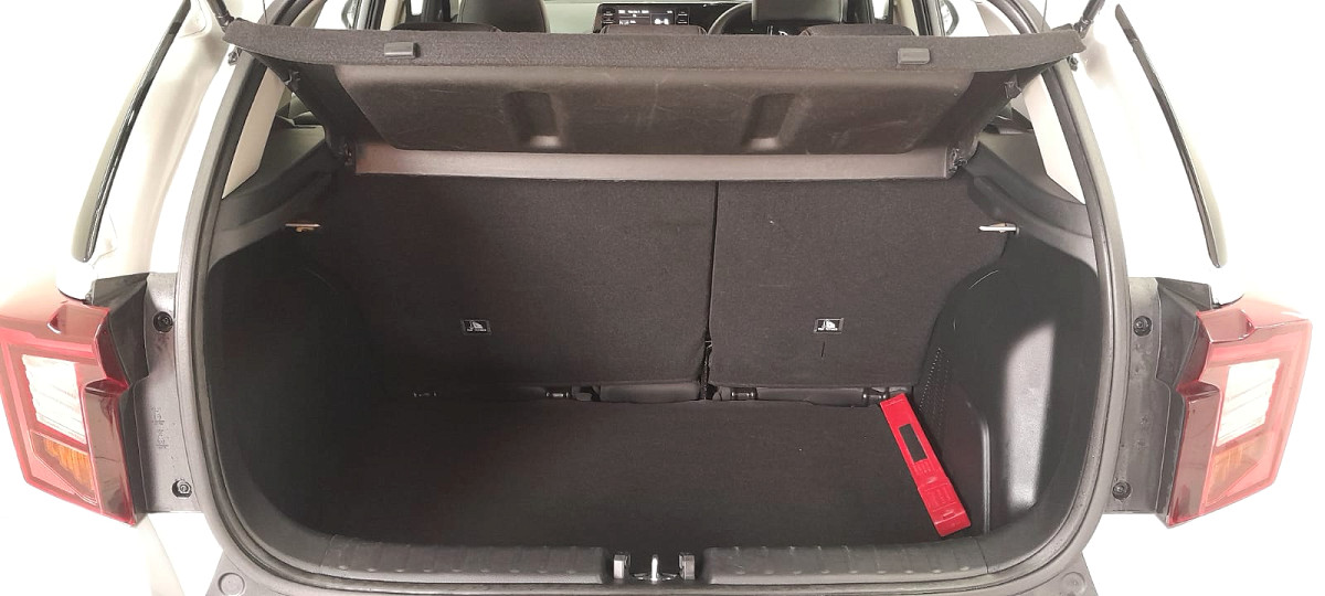Photo 20 of 23